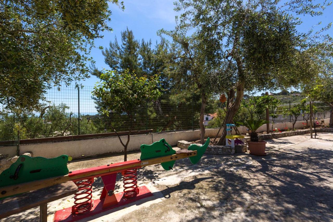 Il Bacio Del Sole By Barbarhouse Apartment Vieste Exterior photo